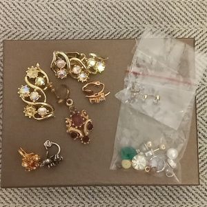2/$20 Lot of trinket random pieces gold color